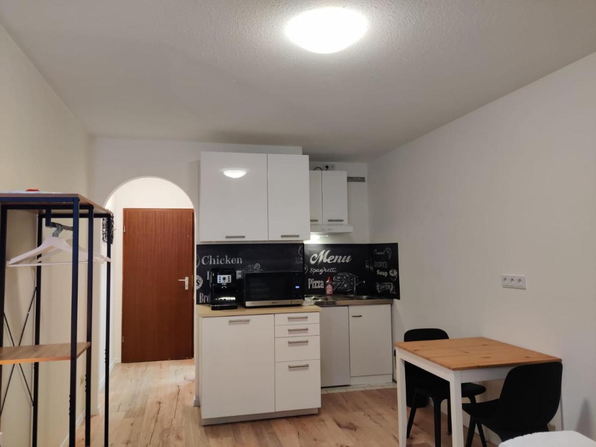 Schicke Wohnung In Stadtnaehe Würzburg Exterior foto